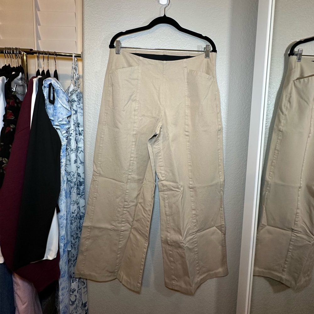 Old Navy Wide Leg Cropped Pull On Pixie Pants